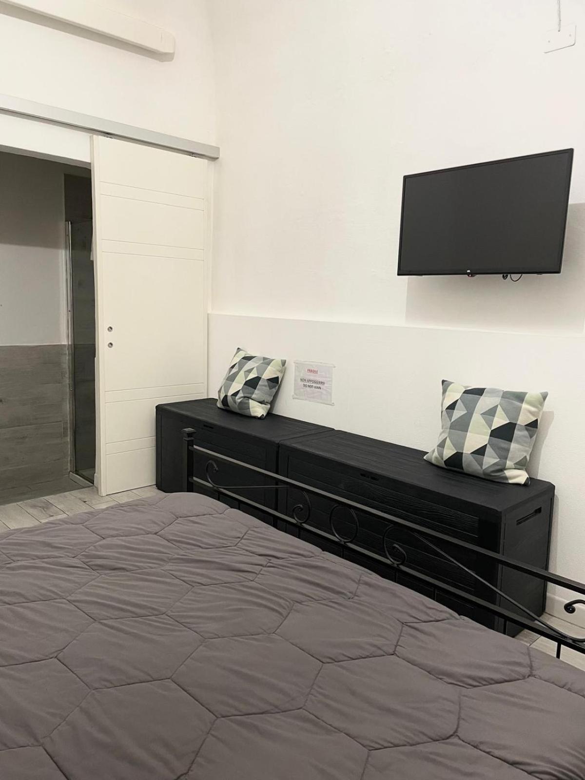 N° 1 Flat Airport Apartment Pisa Exterior foto